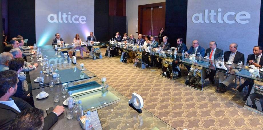 Lideres empresariales en el encuentro con el fundador y principal accionista de grupo altice patrick drahi 12839653 20191216175125