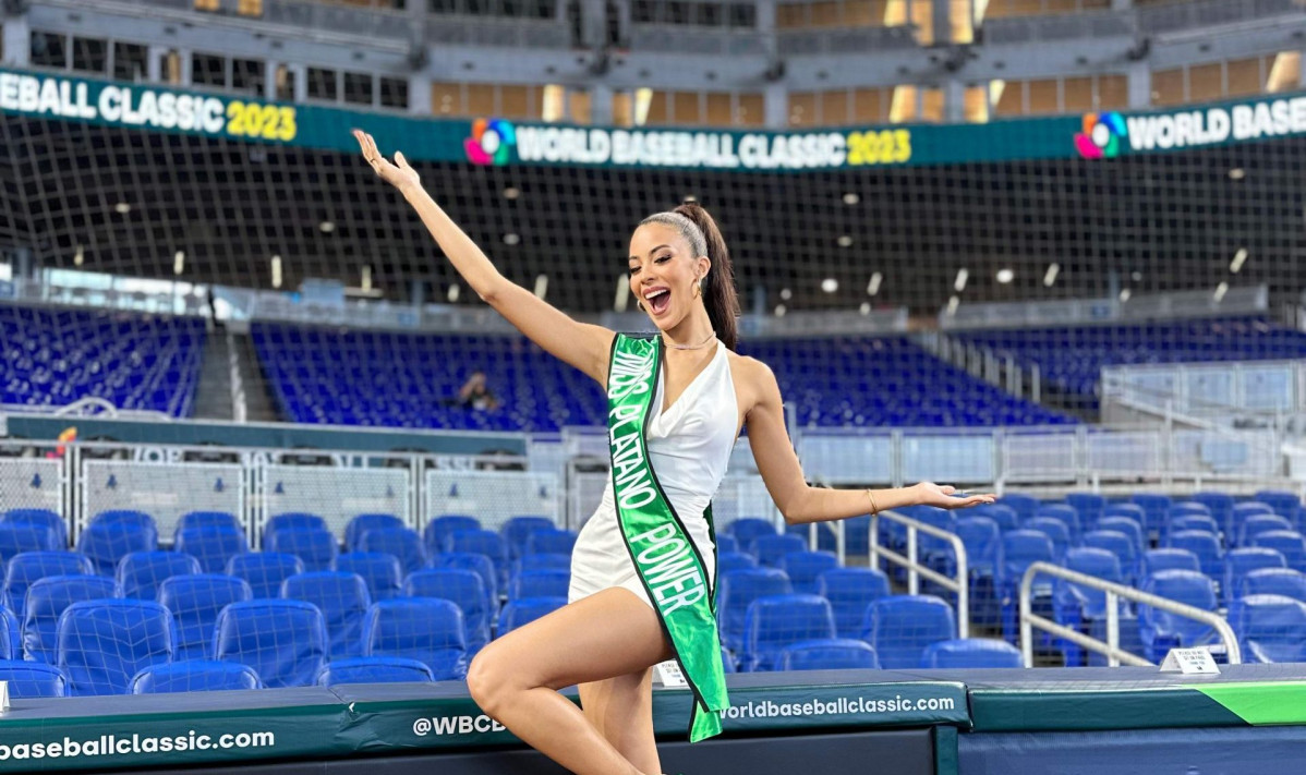 Andreina Martinez Miss Platano Power  scaled e1678741565301