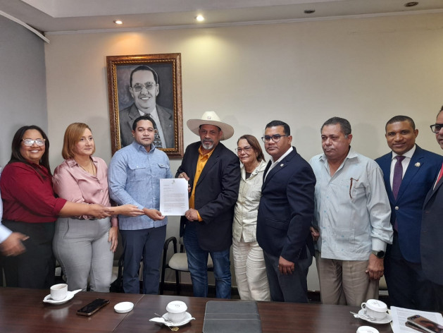 F0e7b2be 3361 4569 8fd9 495ecfed1309