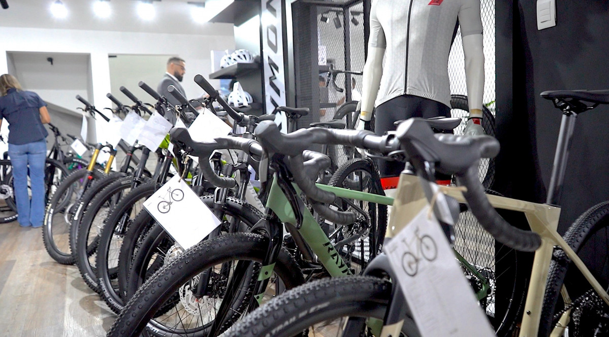 6517598b e2c9 4227 aacd 5ab620cdd8d3